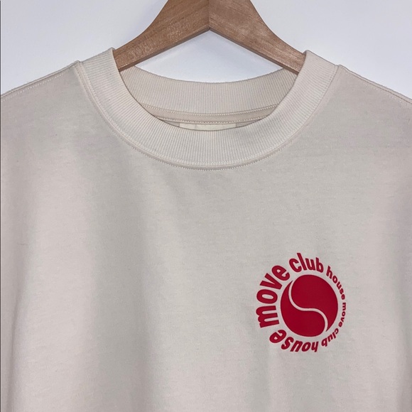 H&M Move Tee - Picture 2 of 5